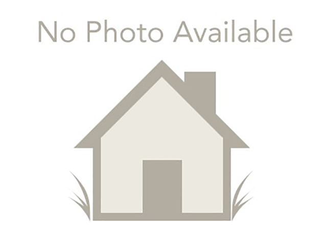 Spacious 2BR/1BA Apartment in Lakewood- Close to JBLM